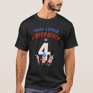 Camiseta 4º Aniversário Este Pequeno FOGUEIRO É 4