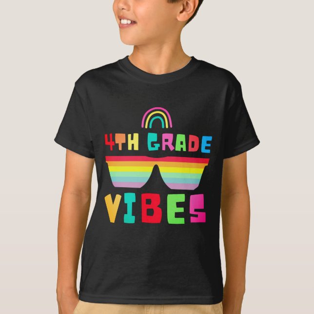 Camiseta 4º ano volta ao professor e estudante (Frente)