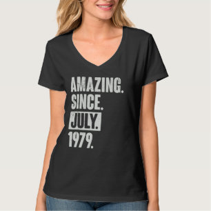 Camiseta 43 anos 43 anos surpreendente desde julho de 1977