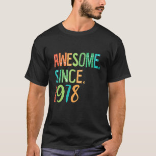 Camiseta 44 anos de velhota Decoração Floral do Coração Inc