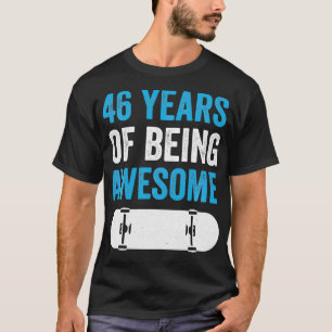Camiseta 46 anos sendo incrível patinador de skate 46t