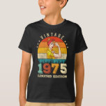 Camiseta 47 Year Old 1975 Vintage 47th Birthday Gifts women<br><div class="desc">Birthday Design For anyone who's horoscope say difficult & Stubborn But totally worth.Wear it with pride at work,  school gym perfect to pair with shorts,  leggings or jeans for a casual yet trendy Look</div>