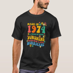 Camiseta 48º Aniversário Desorações 60s 70s Tie Dye Groovy