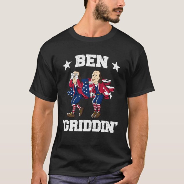 Camiseta 4 de Julho Benjamin Franklin Griddy Ben Griddin (Frente)