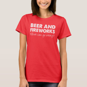 Camiseta 4 de julho cerveja e fogos-de-artifício engraçados