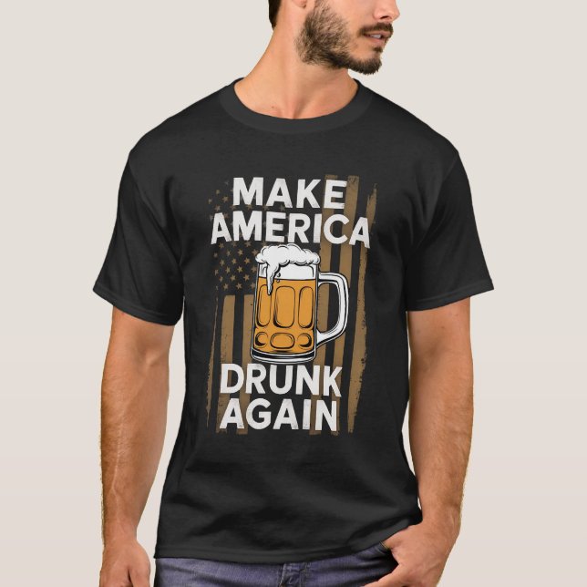 Camiseta 4 de Julho Dia da Independência Bebendo Cerveja (Frente)
