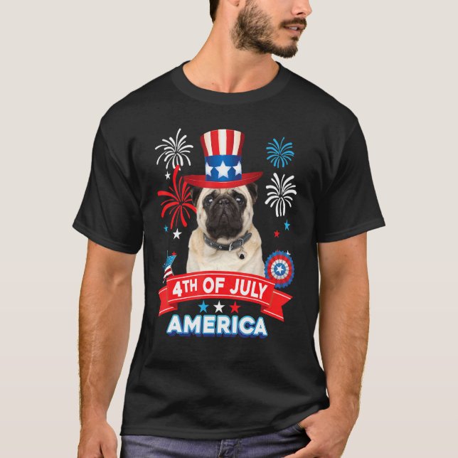 Camiseta 4 de julho Dia Patriótico Pug Dog Independence Hap (Frente)