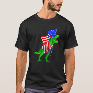 Camiseta 4 De Julho Tyrannosaurus Dinosaur American Flag
