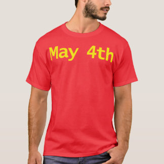Camiseta 4 de maio Tipografia em Texto Amarelo