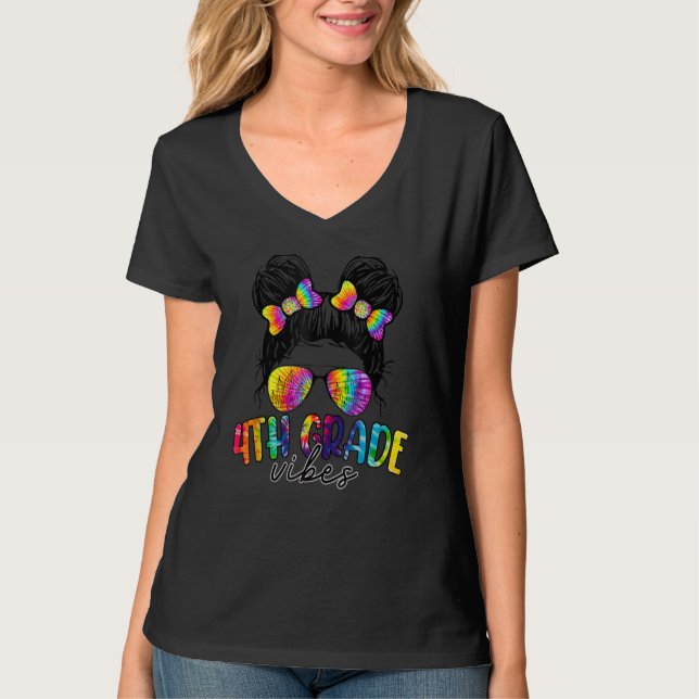 Camiseta 4th Grade Vibes Messy Hair Bun Girl Back To School (Frente)