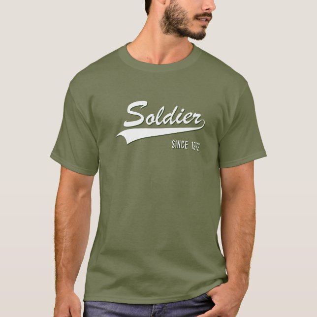 Camiseta 50.º Aniversário Do Soldado De Serviço Desde 1972  (Frente)