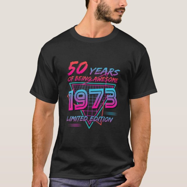 Camiseta 50 Anos De Esforço Desde 1973 Retro 80S 50T (Frente)