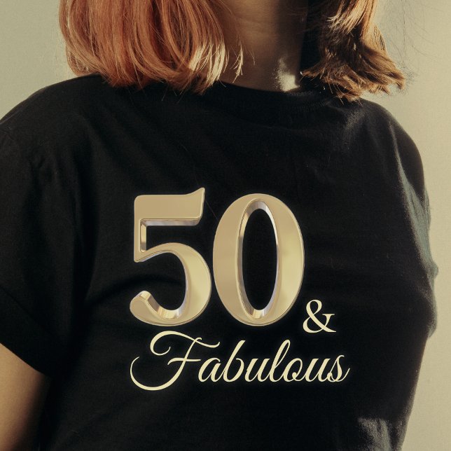 Camiseta 50 e Fabulosa Garota Dourada de Aniversário (50 & Fabulous Gold Birthday Girl Guest of Honor T-Shirt)