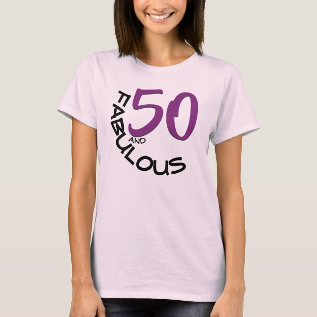 Camiseta 50 e FABULOSA Tipografia Púrpura e Negra (Frente)