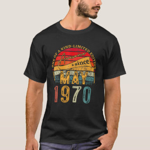 Camiseta 52 Anos De Idade Incrível Desde Maio De 1970 Ofere