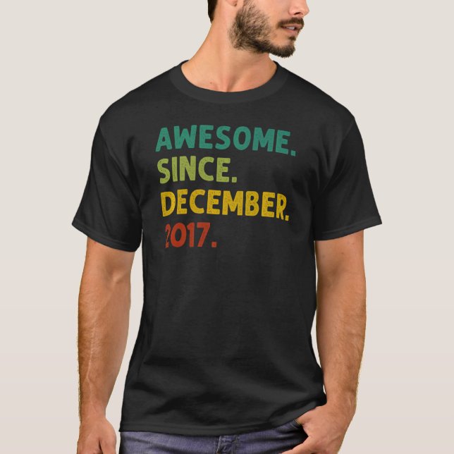 Camiseta 5 anos de idade incrível desde dezembro de 2017 5  (Frente)