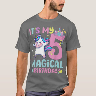 Camiseta 5 anos É meu aniversário mágico 5