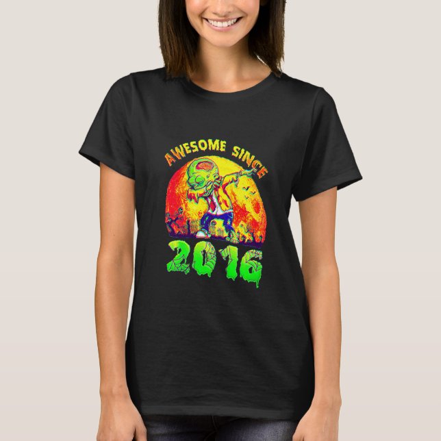 Camiseta 5 Birthday Dabbing Zombie Halloween 5 Anos (Frente)