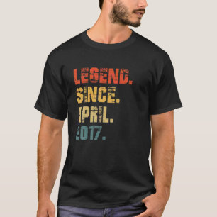 Camiseta 5 Birthday Oferece Legenda De 5 Anos Desde Abril