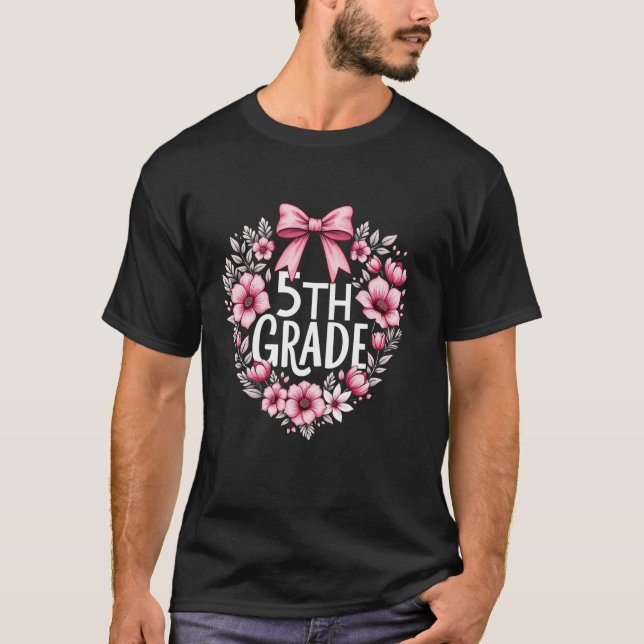 Camiseta 5 Grau Coquette Arco Rosa Professora Apprecia (Frente)