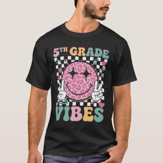 Camiseta 5 Grau Vibes Groovy De Volta À Escola Quinto Grau