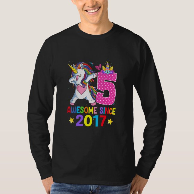 Camiseta 5 Incrível Desde 2017 Dabbing Unicorn 5 Birthday (Frente)