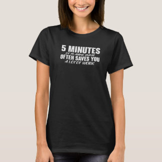 Camiseta 5 Minutos De Jogar Idiota Muitas Vezes Economiza M