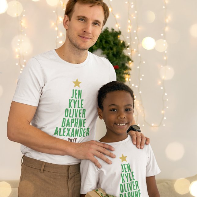 Camiseta 5 Nomes De Família Em Forma De Árvore Natal (Criador carregado)