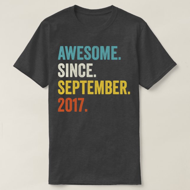 Camiseta 5 Years Old Awesome Since September 2017 5th Birth (Frente do Design)