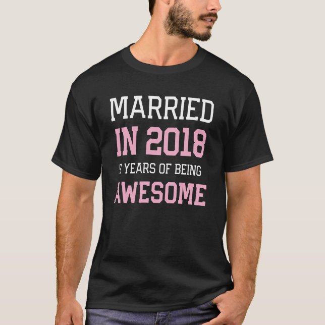 Camiseta 5th Anniversary for Women Married In 2018 Couples  (Frente)