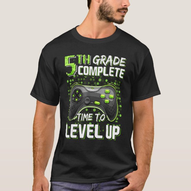 Camiseta 5th Grade Complete Time To Level Up Happy Last Day (Frente)