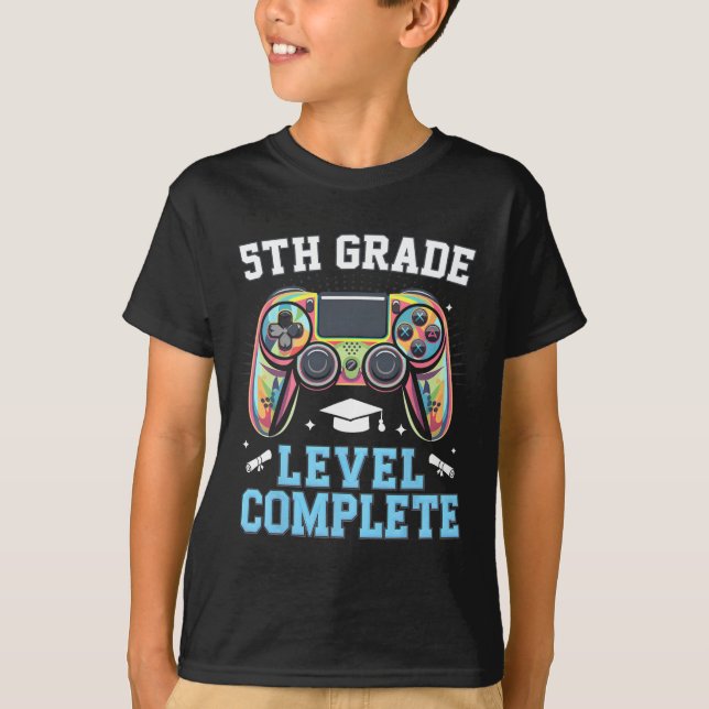 Camiseta 5th Grade Level Complete Last Day Of School Gamer  (Frente)