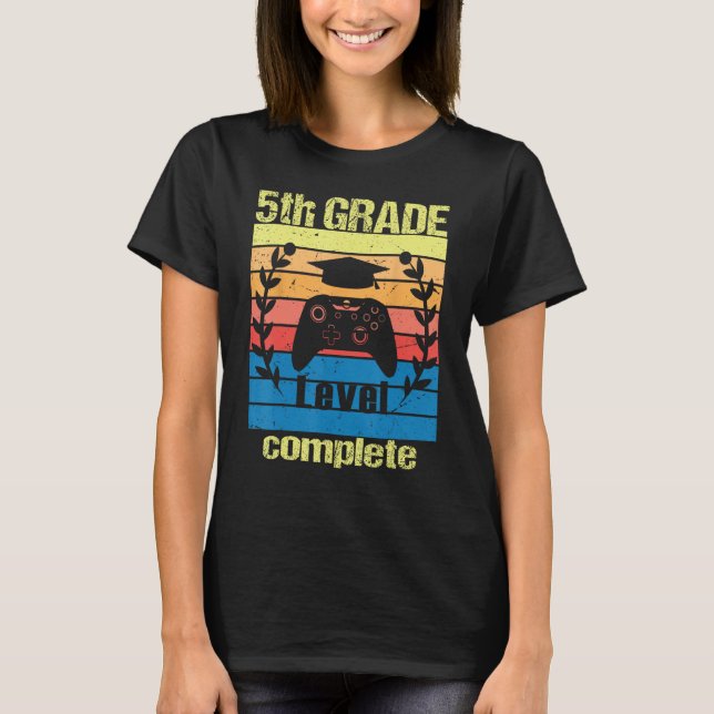 Camiseta 5th Grade level complete Retro Graduation Video Ga (Frente)