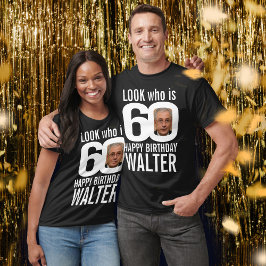 Camiseta 60º aniversário de texto branco parece 60 personal