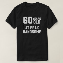 Camiseta 60 anos; no pico bonito