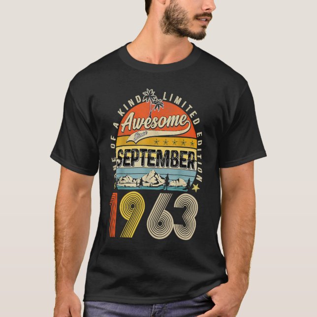Camiseta 60th Birthday Awesome Since September 1963 (Frente)