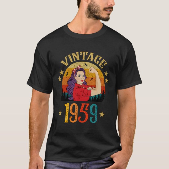 Camiseta 61º Aniversário Com 61 Anos De Idade Para Mulheres (Frente)