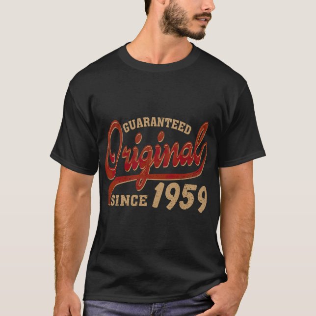 Camiseta 62º Aniversário Oferece Ideias-CamisaGarantidas De (Frente)