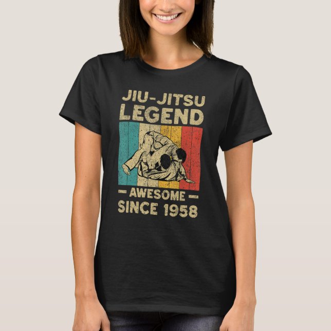 Camiseta 64 Years Old BJJ Jiu Jitsu Legend Awesome Since 19 (Frente)