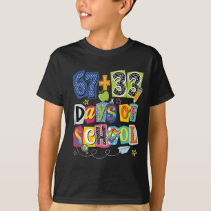 Camiseta 67 + 33 Dias de Escola Sala de Aula Colorida