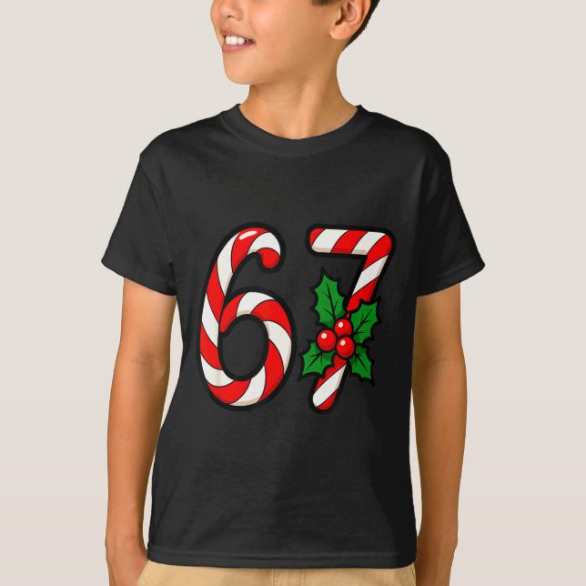 Camiseta 67 Candy Canes Funny Christmas Humor Meme Design  (Frente)