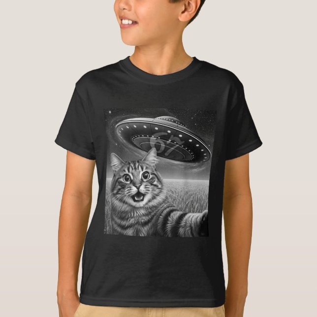 Camiseta 67 Cat Selfie With Alien Ufos Funny Cat Six Seven  (Frente)