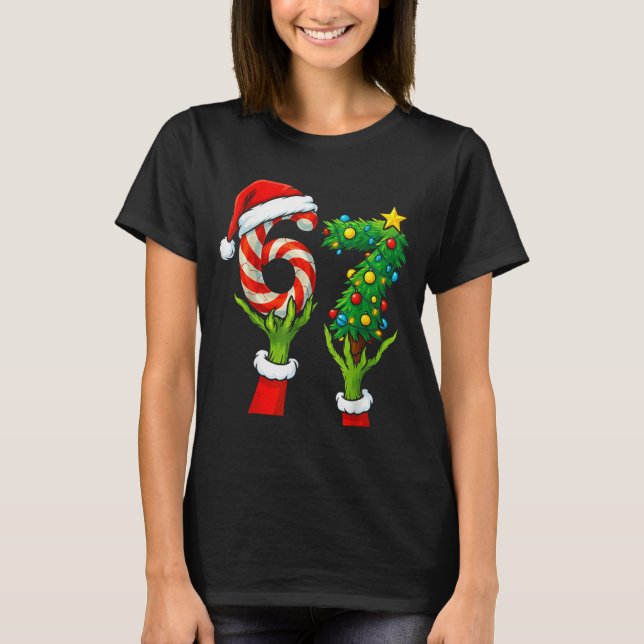 Camiseta 67 Christmas 6 7 Meme Hands Holiday Gen Alpha For  (Frente)