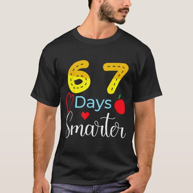 Camiseta 67 Days Of School Funny 67 Days Smarter Student Te (Frente)