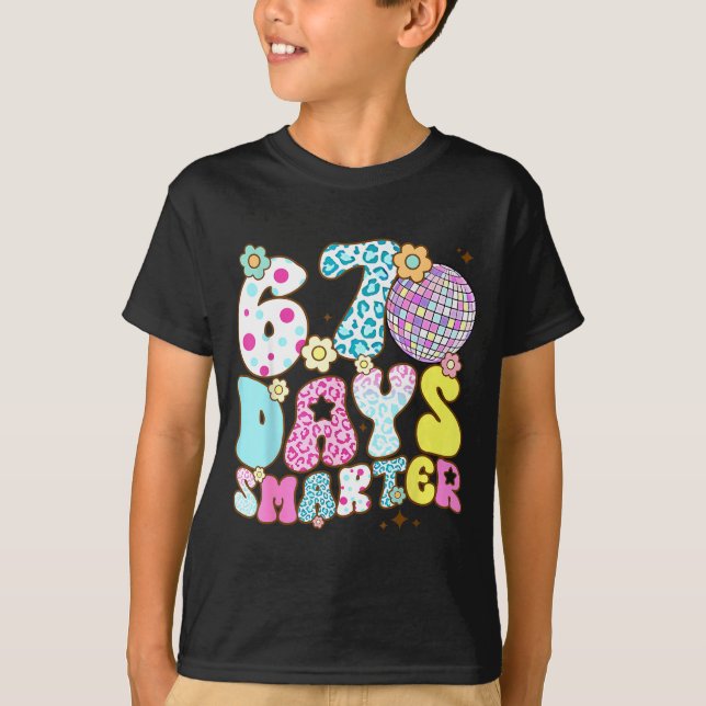 Camiseta 67 Days Smarter 67 Days School Teacher Students Me (Frente)