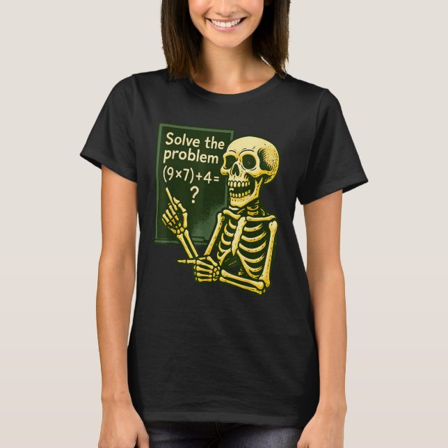 Camiseta 67 Halloween Matemática Engraçado Seis Sete Meme B (Frente)