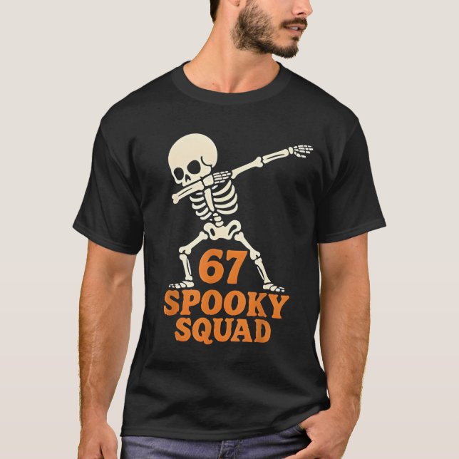 Camiseta 67 Halloween Meme 6 7 Numbers Six Seven Funny Kids (Frente)