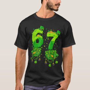Camiseta 67 Meme Trevos Seis Sete Trevos 6-7 St Patrício