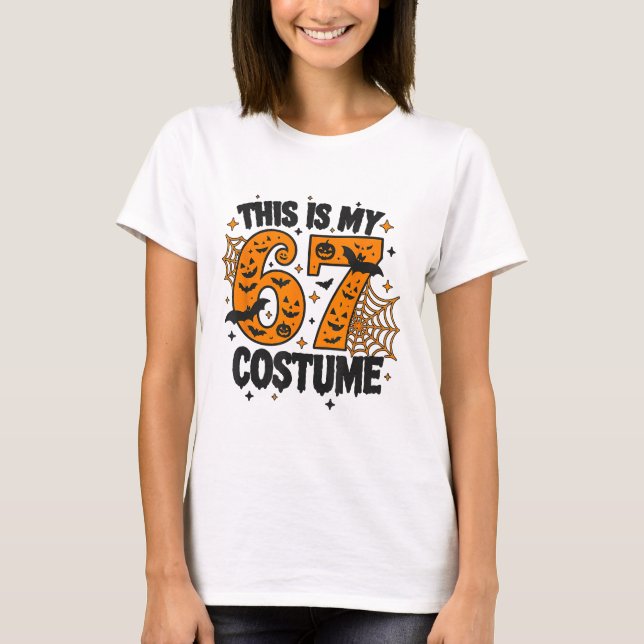 Camiseta 67 Sessenta e Sete Design de Fantasia de Halloween (Frente)