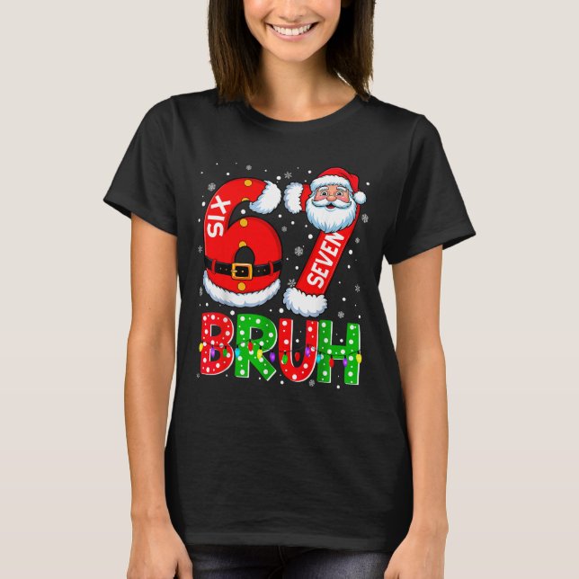 Camiseta 67 Six Seven 6 7 Meme Funny Santa Christmas Shirt  (Frente)